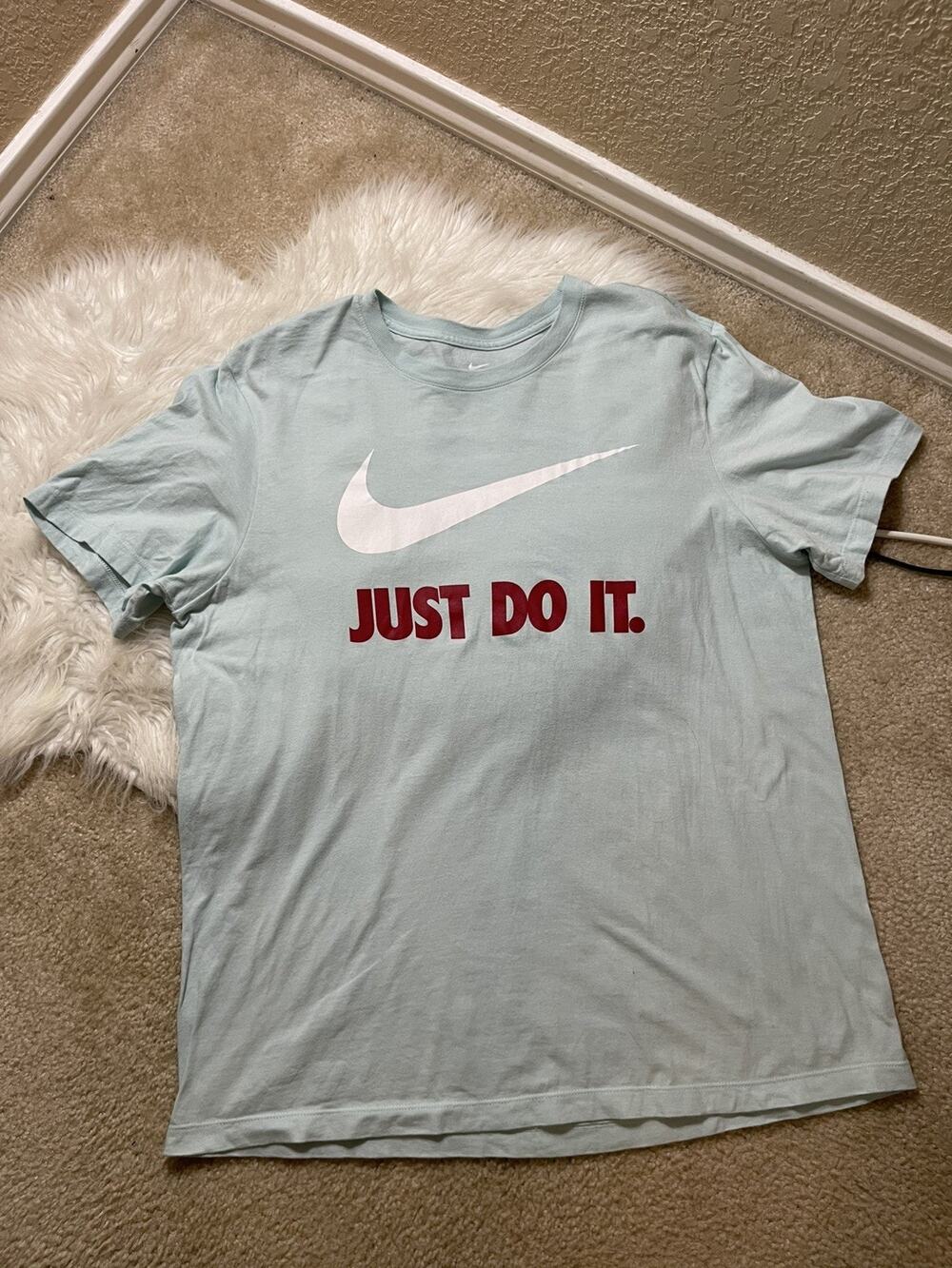 Nike T Shirt Mens XL Mint Nike Logo Crewneck Short Sleeve